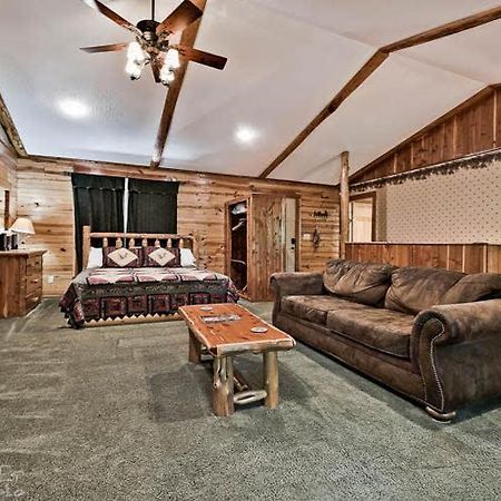 Secluded Cabin In The Woods! 1 Story Villa Eureka Springs Buitenkant foto